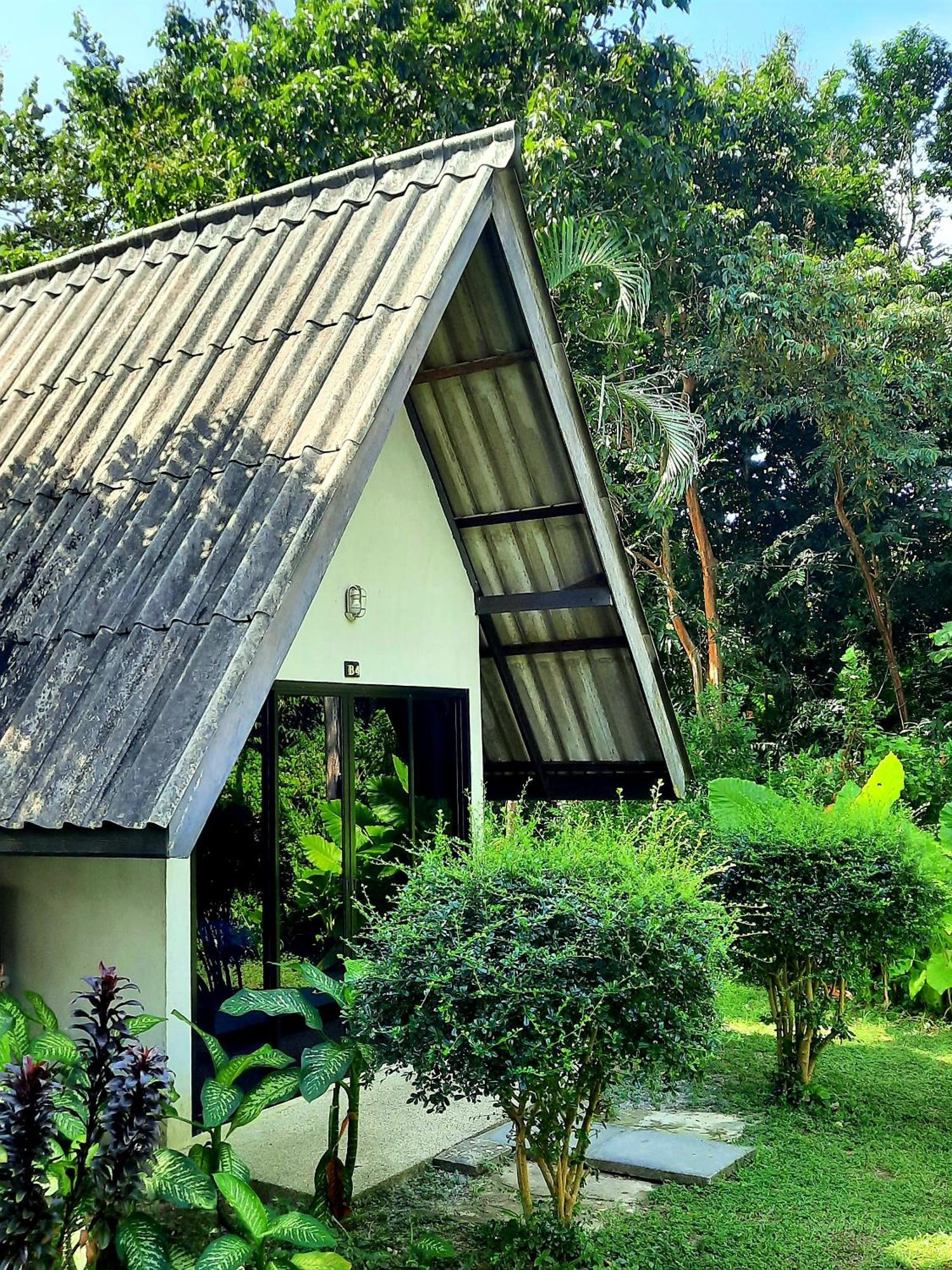 Cashewnut Tree Resort Ko Lanta Exteriör bild