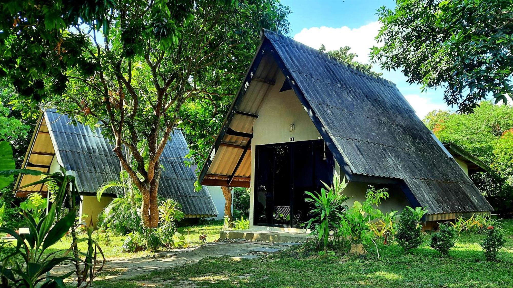 Cashewnut Tree Resort Ko Lanta Exteriör bild