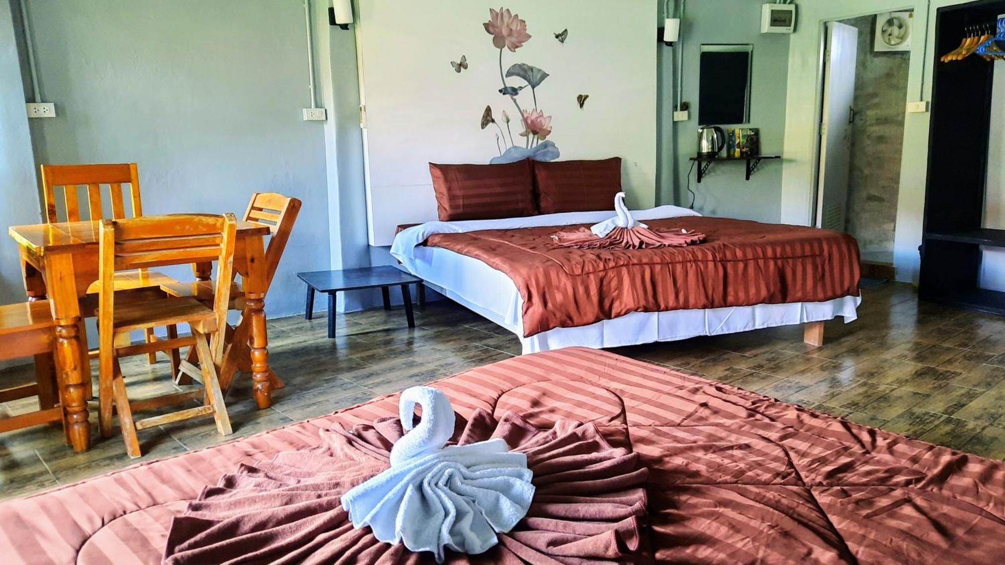 Cashewnut Tree Resort Ko Lanta Exteriör bild