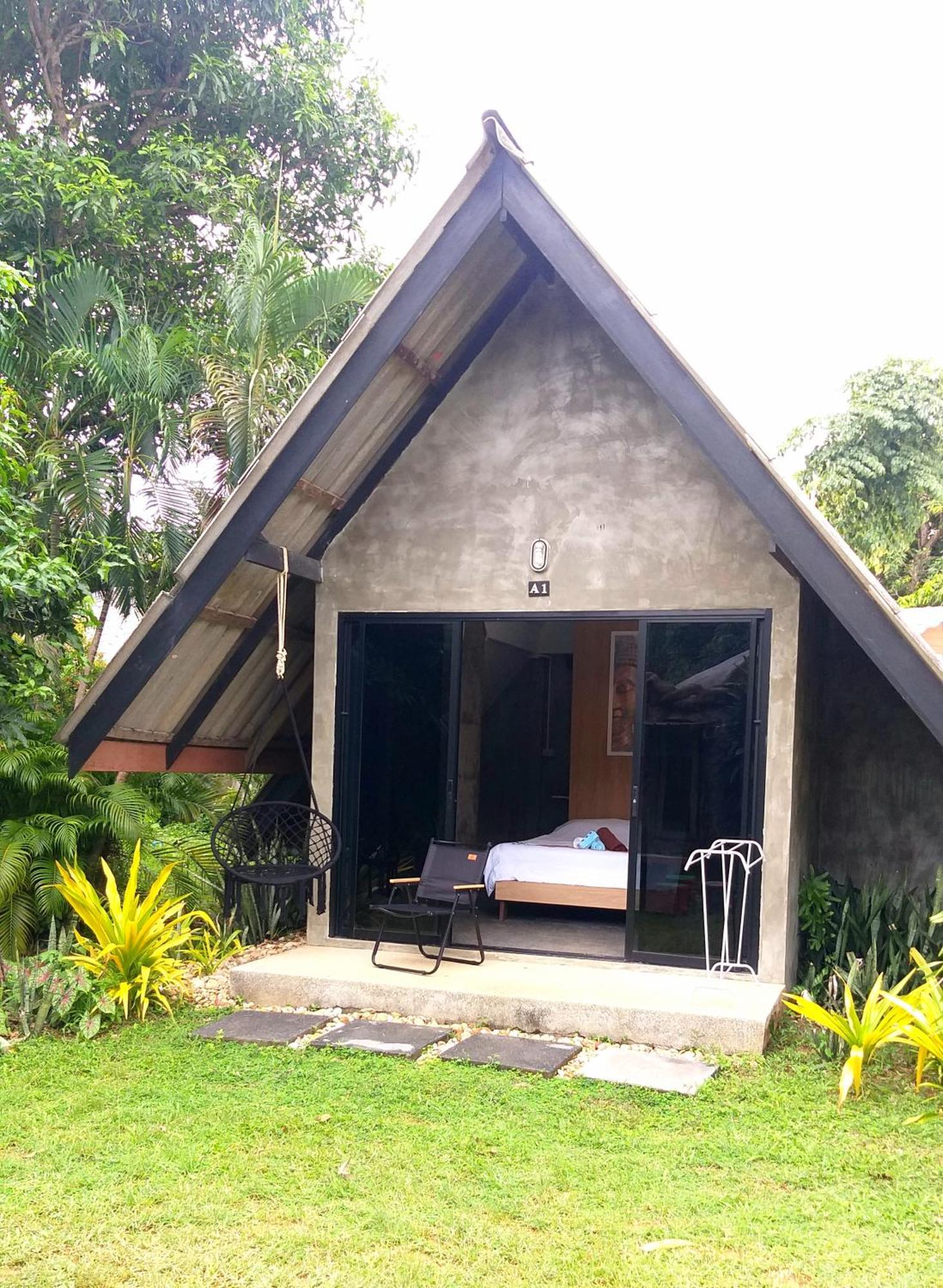 Cashewnut Tree Resort Ko Lanta Exteriör bild