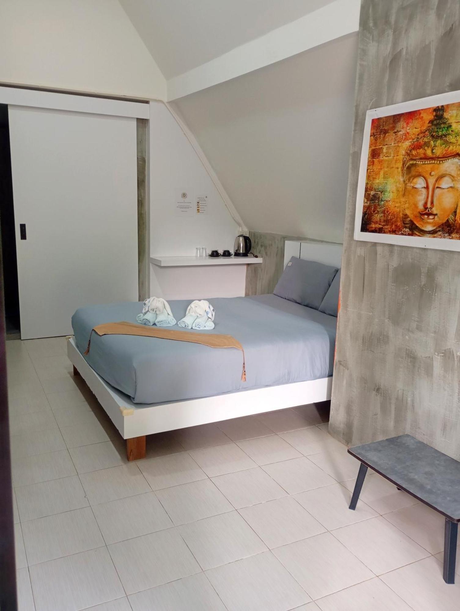 Cashewnut Tree Resort Ko Lanta Exteriör bild